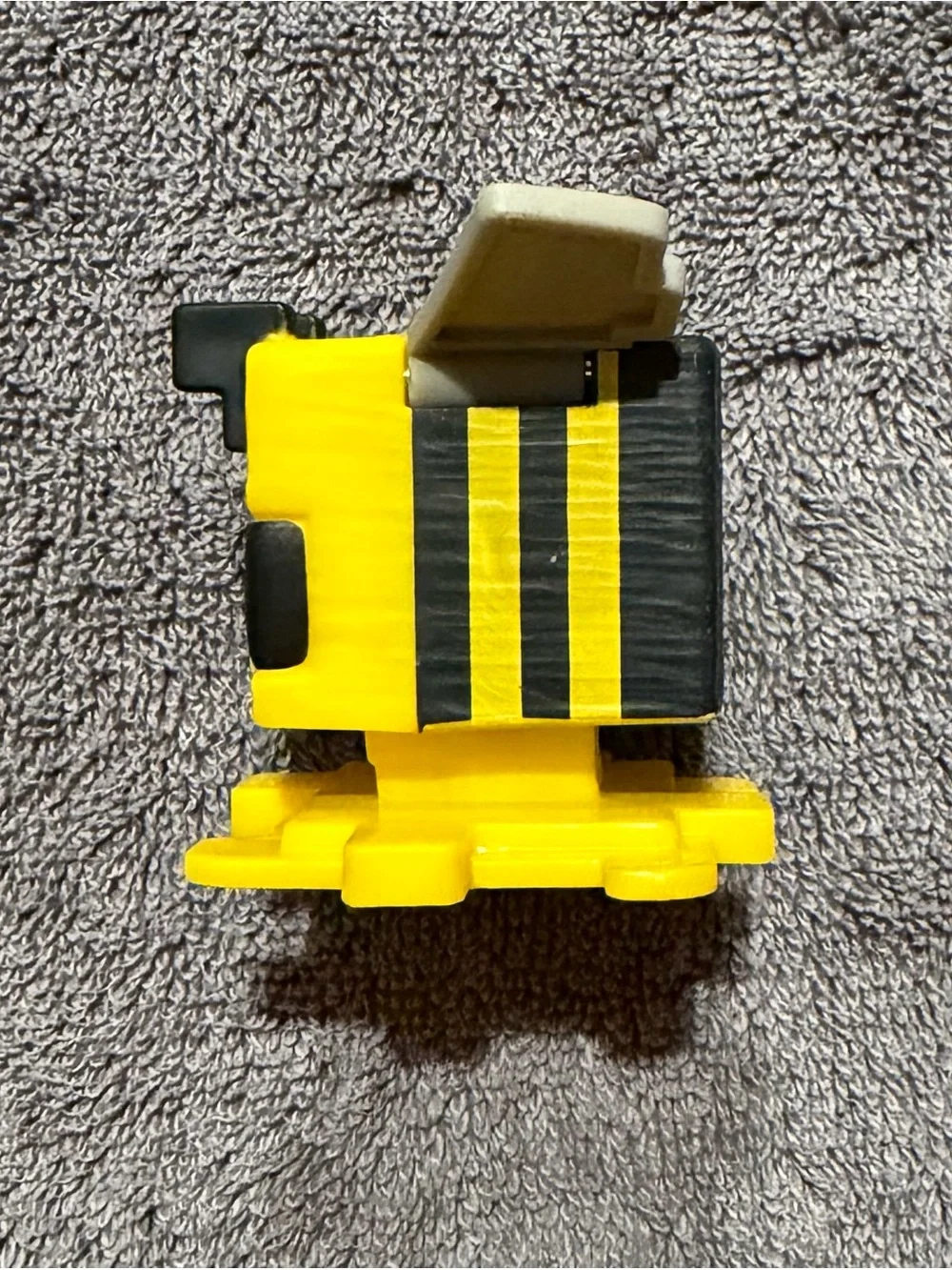 Minecraft Movie BEE McDonalds Toy